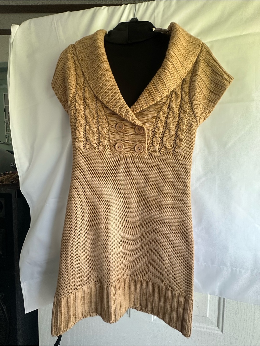 Body Central Camel Cable-Knit V-Neck Sweater Dress